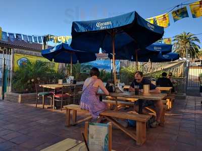 Los Locos Bar & Grill