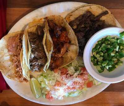 Luna's Tortilla Factory