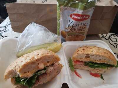 Jason's Deli