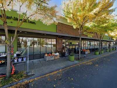 New Seasons Market Hawthorne