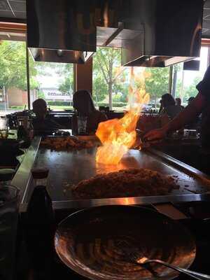 Fuji Steakhouse And Sushi