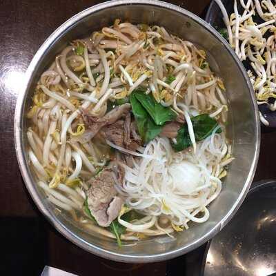 Pho Nhi Vietnamese Noodle House