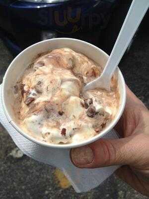 Mr Wizard's Frozen Custard