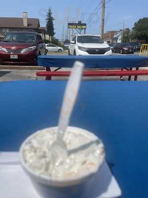 Mr Wizard's Frozen Custard