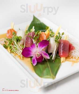 Fin’s Sushi And Grill