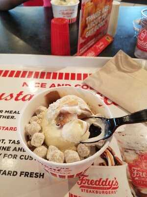 Freddy's Frozen Custard & Steakburgers