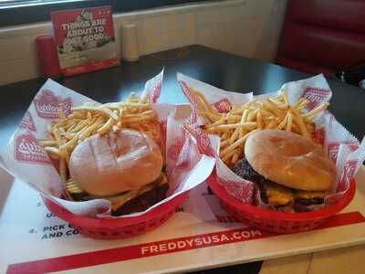 Freddy's Frozen Custard & Steakburgers
