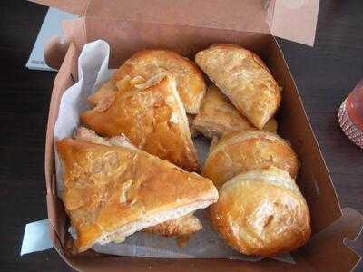 El Brazo Fuerte Bakery