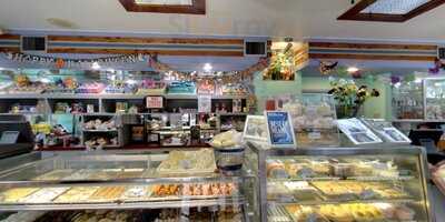 El Brazo Fuerte Bakery