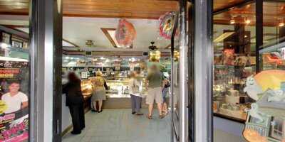 El Brazo Fuerte Bakery