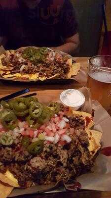 Hole In The Wall Grill