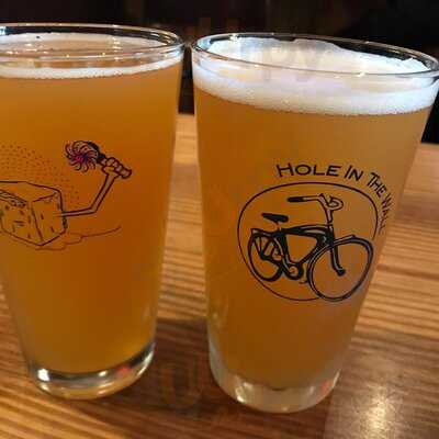 Hole In The Wall Grill