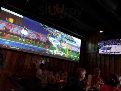 Hole In The Wall Grill