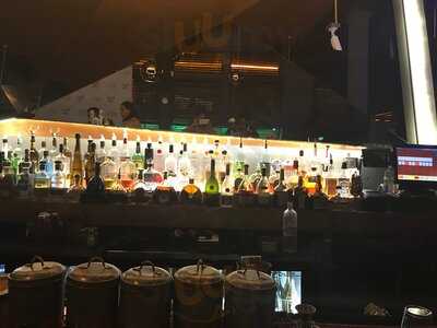 Bqe Restaurant & Lounge