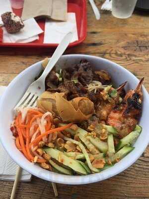 Phononmenal Noodle House