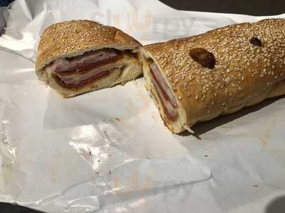 Tully's Italian Deli