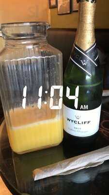 Tucker's Kozy Korner