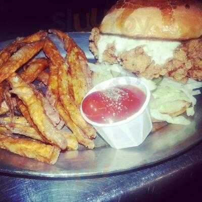 Tucker's Kozy Korner