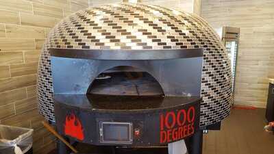 1000 Degrees Pizza Salad And Wings