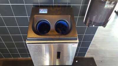 1000 Degrees Pizza Salad And Wings