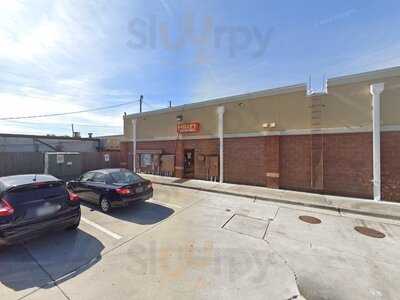 Willy's Mexicana Grill & Howlin' Willy's