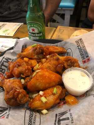 Hurricane Grill & Wings