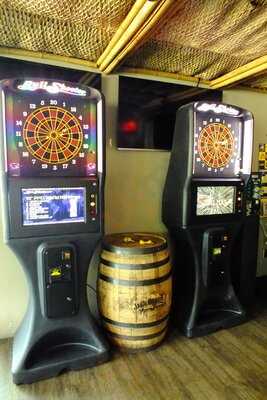 Giovanni's Bar And Restaurant