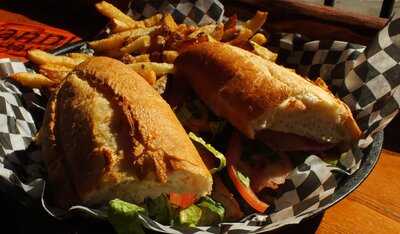 Giovanni's Bar And Restaurant