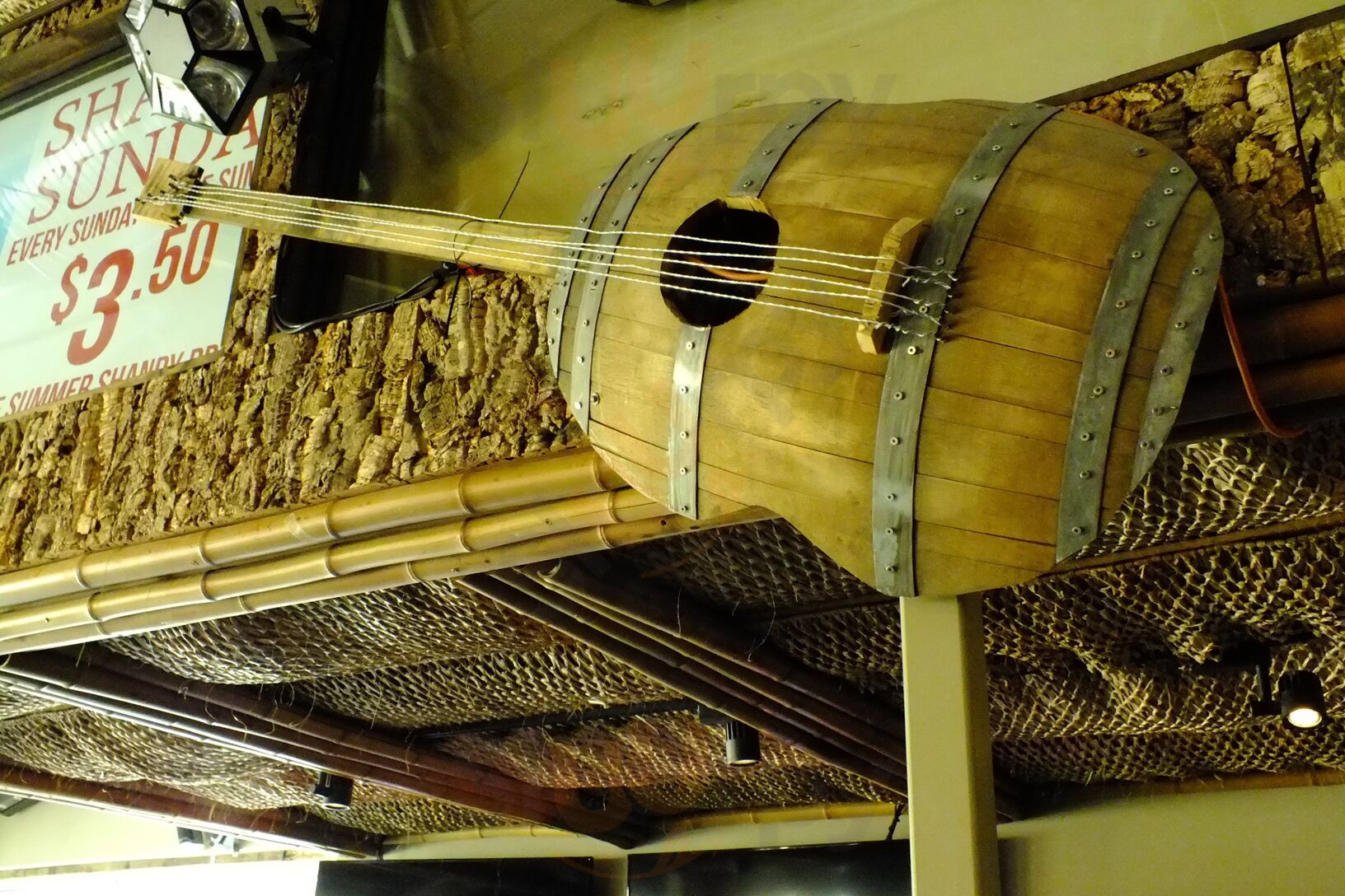 Giovanni's Bar And Restaurant