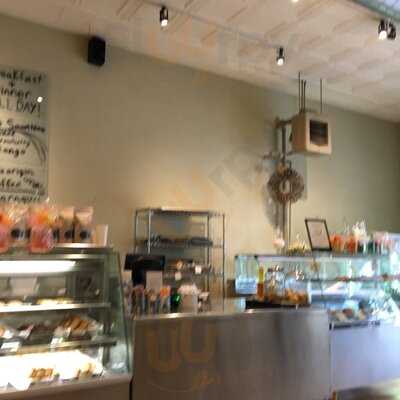 Athan's European Bakery & Cafe