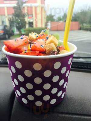 La'berry Frozen Yogurt Cafe