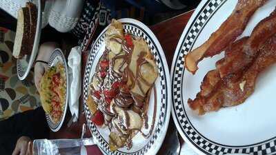 Cozy Corner Restaurant & Pancake House