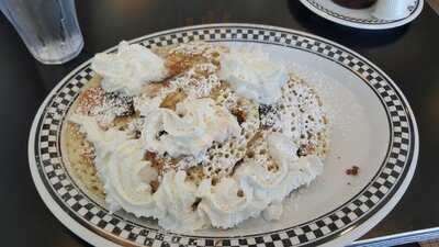 Cozy Corner Restaurant & Pancake House