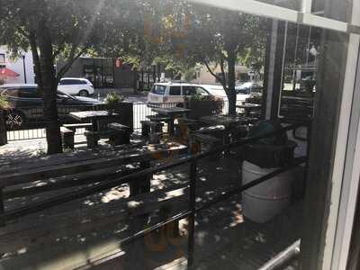 Magnolia Tree Tavern