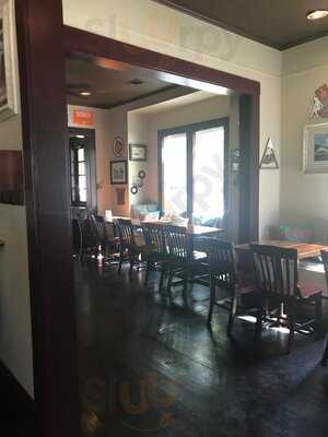 Magnolia Tree Tavern