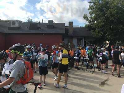 Magnolia Tree Tavern