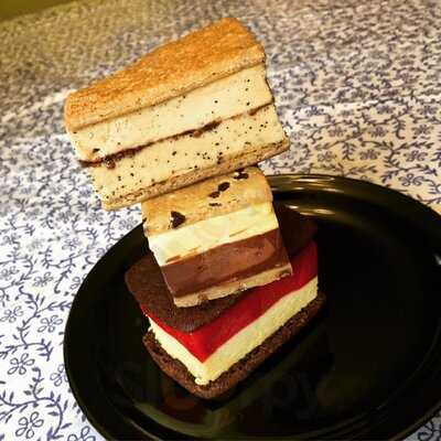 Weckerly's Ice Cream