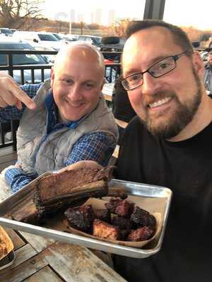 Heim Barbecue On The River