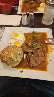 Ricuras Ecuadorian Bakery