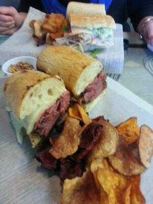 Trencher's Delicatessen