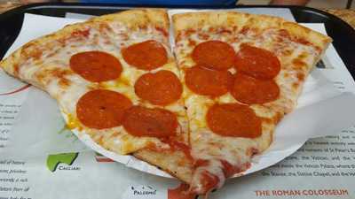 Luciano Express Pizzeria