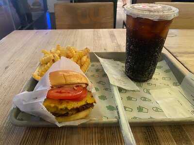 Shake Shack Theater District