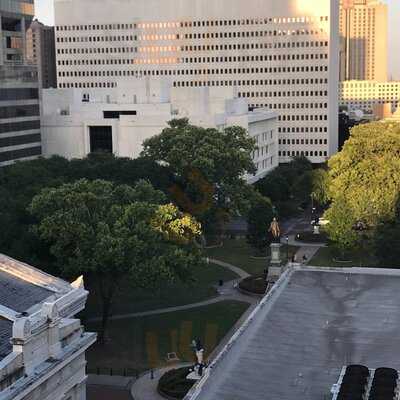 Alto Rooftop Bar And Grill At The Ace Hotel