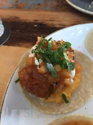 Yellow Door Taqueria