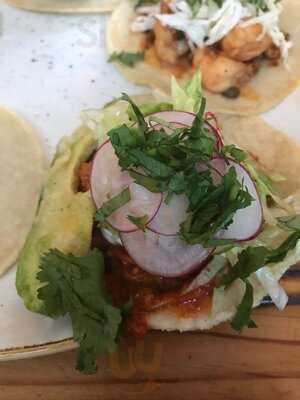 Yellow Door Taqueria