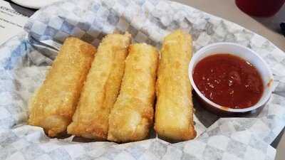 Pebble Creek Restaurant & Pub