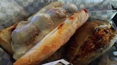 Pebble Creek Restaurant & Pub