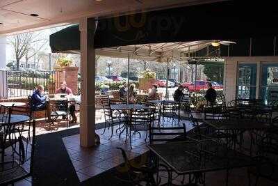 Mellow Mushroom Atlanta - Vinings