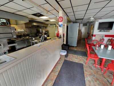 Porto Fino Pizzeria & Gyro