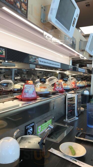 Kura Revolving Sushi Bar